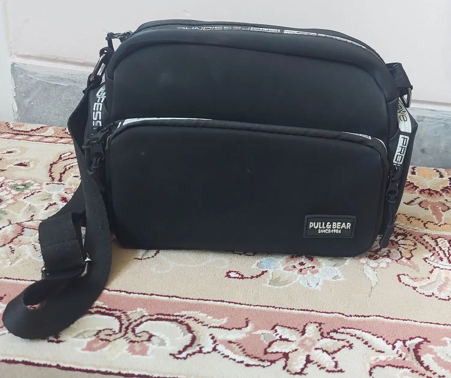 کیف دوشی سایز متوسط|کیف، کفش، کمربند|ساوه, |دیوار