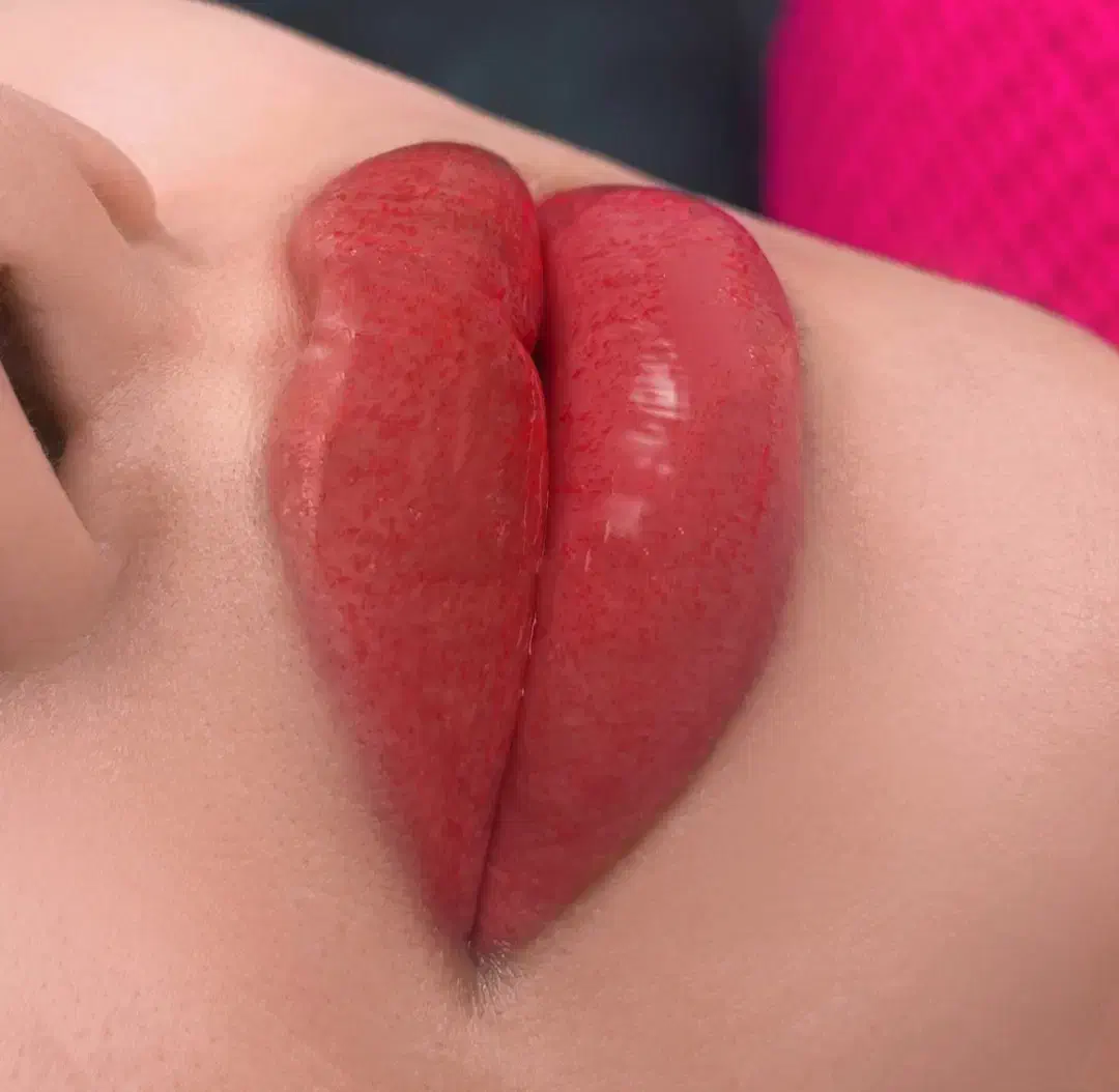 خدمات میکرو پگمنتیشن ومیکروبلید وریمو|خدمات آرایشگری و زیبایی|زنجان, |دیوار