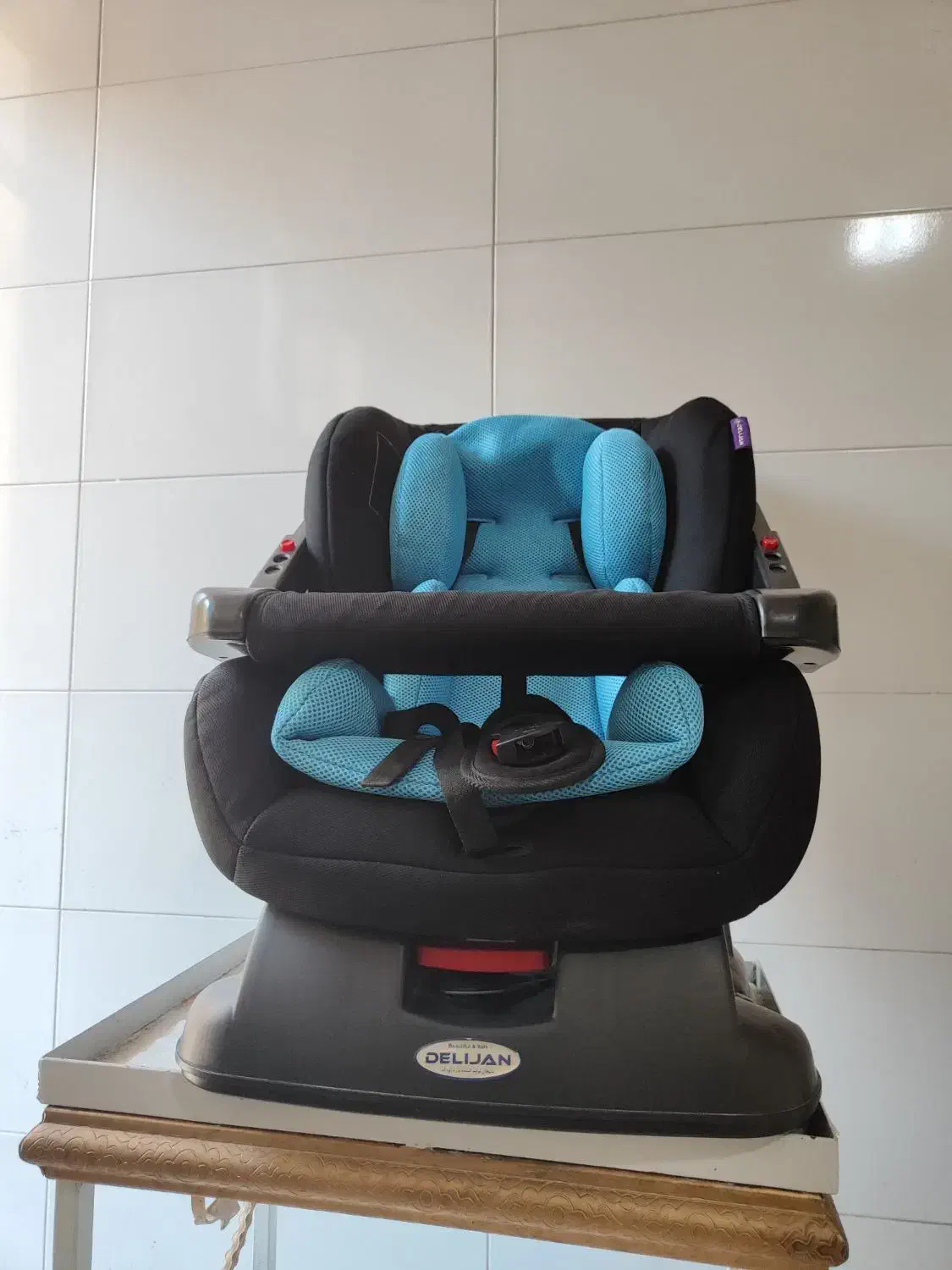 صندلی ماشین کودک|تخت و صندلی بچه|ماکو, |دیوار