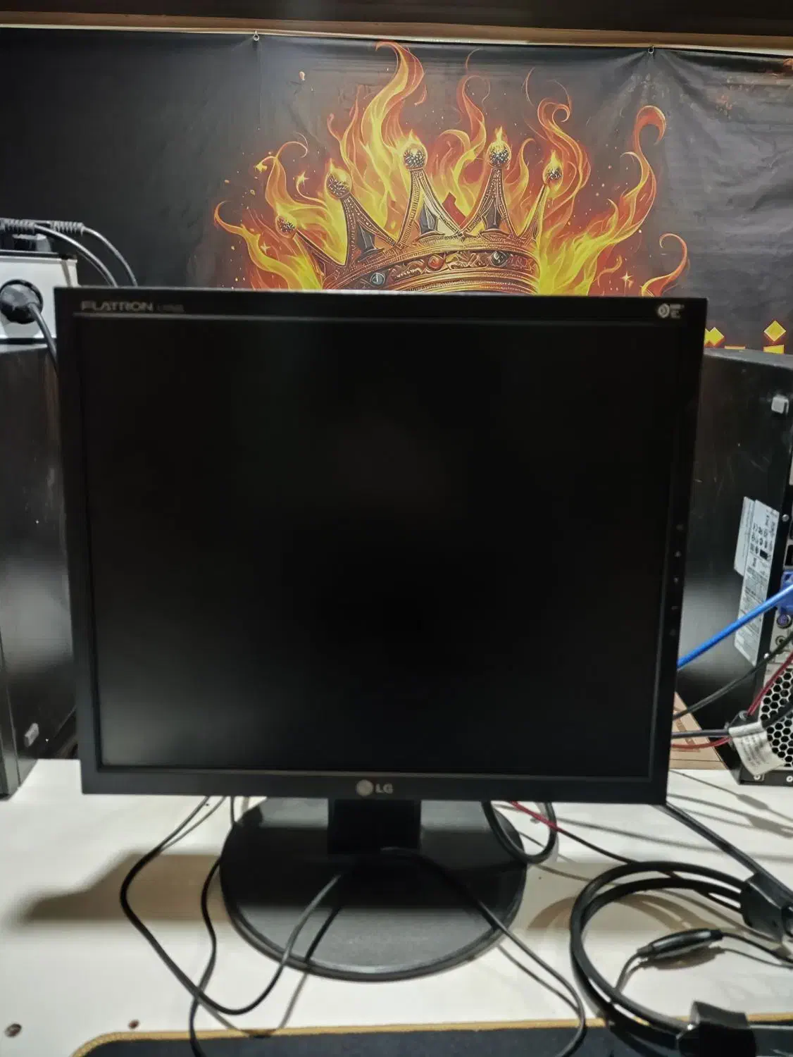 مانیتور ۱۷ اینچ lg.samsung|قطعات و لوازم جانبی رایانه|تبریز, |دیوار