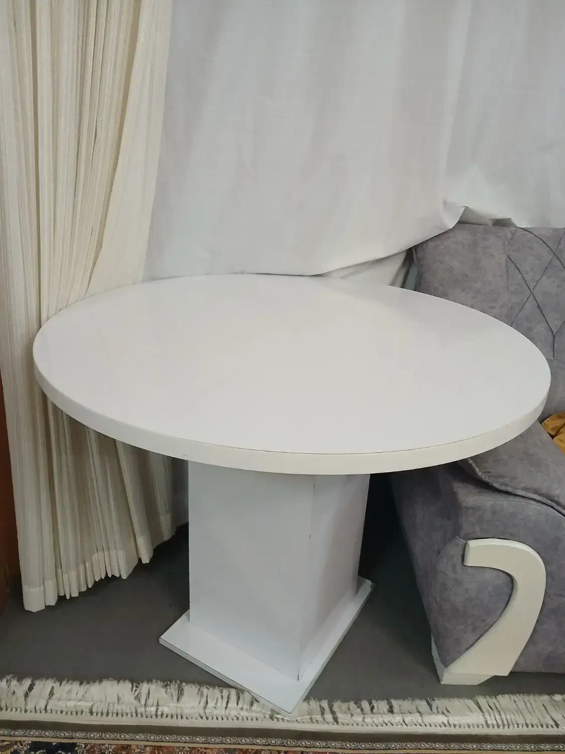 میز ناهار خوری گرد|میز و صندلی غذاخوری|ابریشم, |دیوار