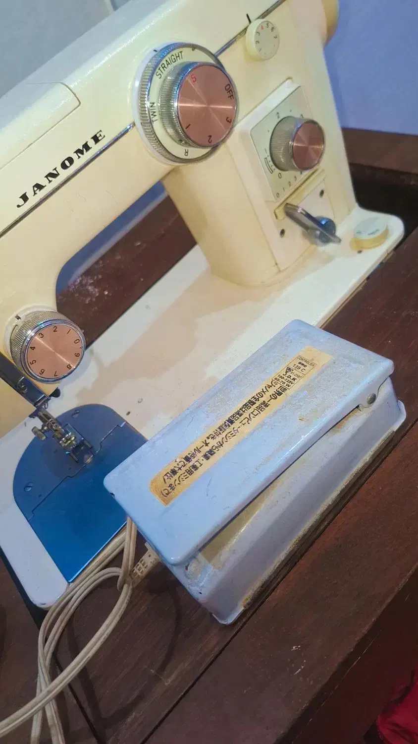 چرخ خیاطی ژانومه ۸۰۲ اصل ژاپن|چرخ خیاطی و ریسندگی|اهواز, کوی مهدیس|دیوار