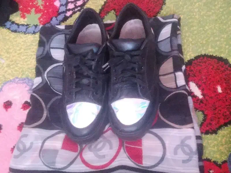 کفش بیرونی|کیف، کفش، کمربند|سراب, |دیوار