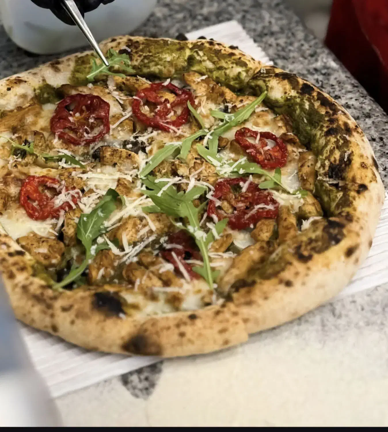 یک گار گر ماهر جهت کار فست فود|استخدام خدمات فروشگاه و رستوران|فولادشهر, C1|دیوار