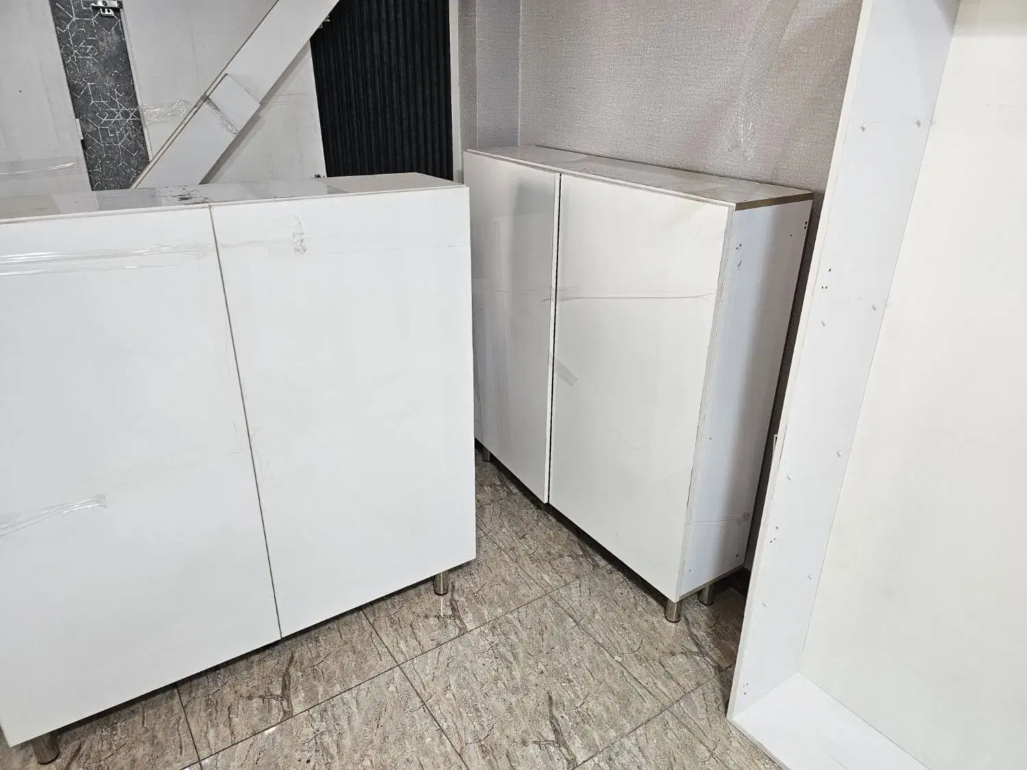 کمد دیواری|کتابخانه، شلف، قفسه‌های دیواری|تهران, منیریه|دیوار