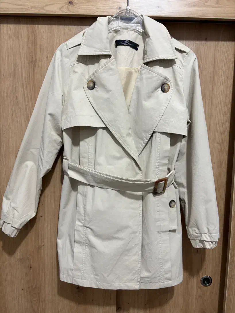 بارانی فری سایز (۳۸ گاها تا ۴۴)|لباس|قروه, |دیوار