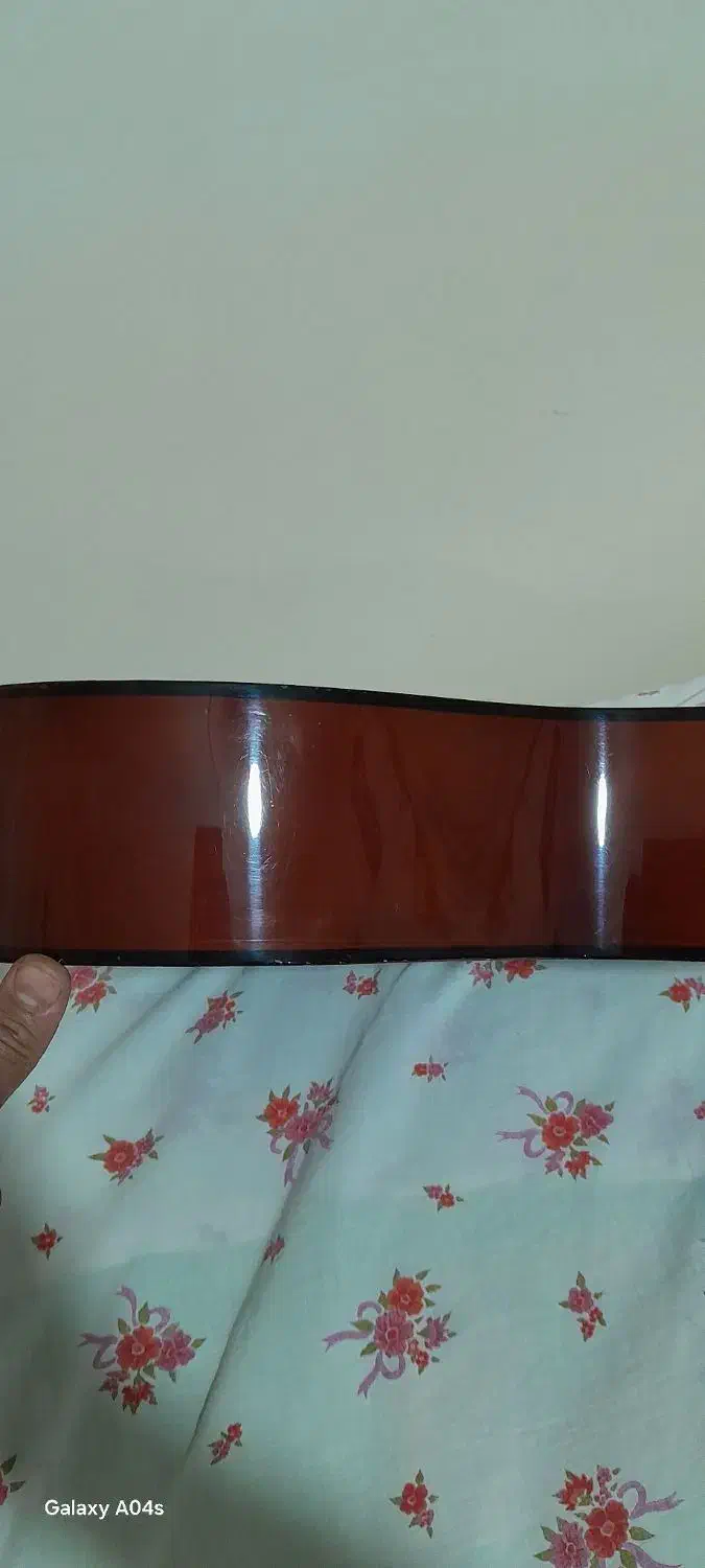 گیتار والنسیا اورجینال واقعی|گیتار، بیس، امپلیفایر|تهران, افسریه جنوبی|دیوار