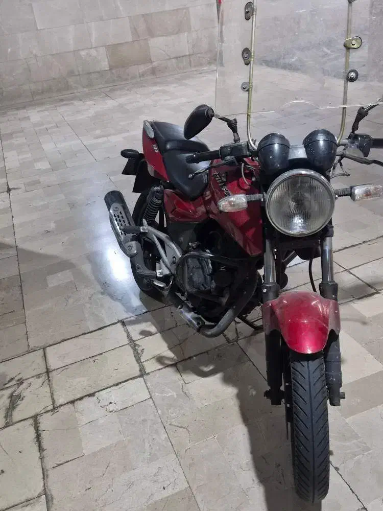 پالس180 یوجی4|موتورسیکلت|تهران, دروس|دیوار