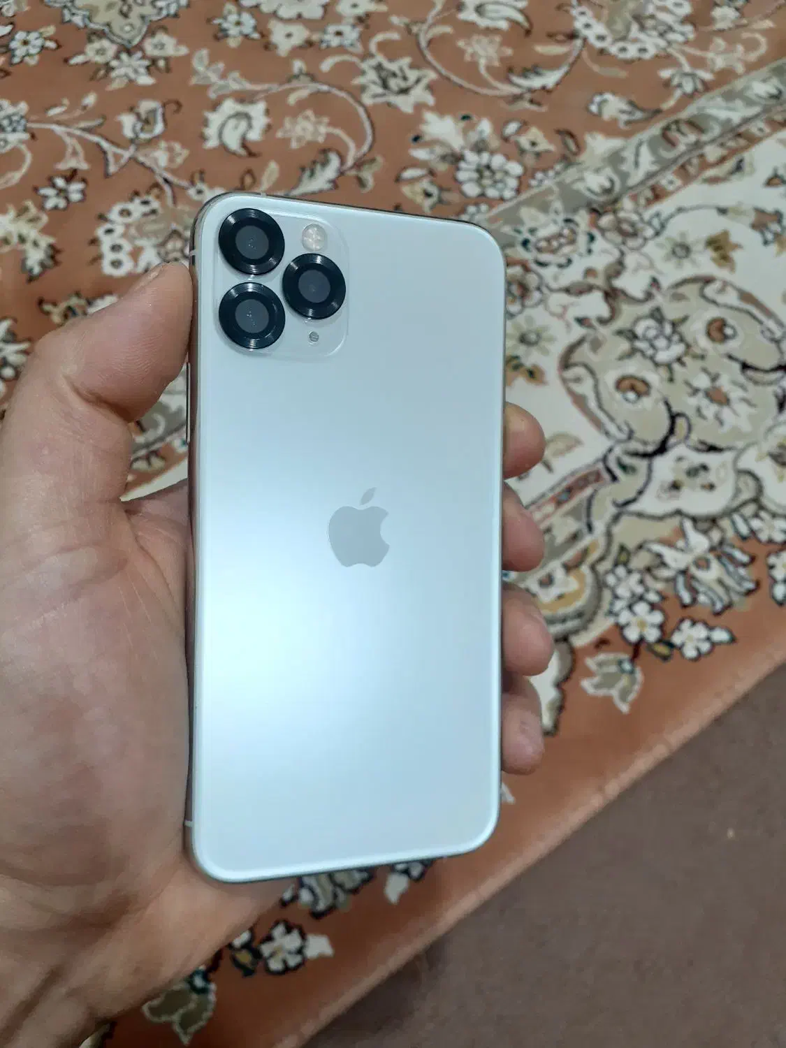 11 pro|موبایل|ارومیه, |دیوار