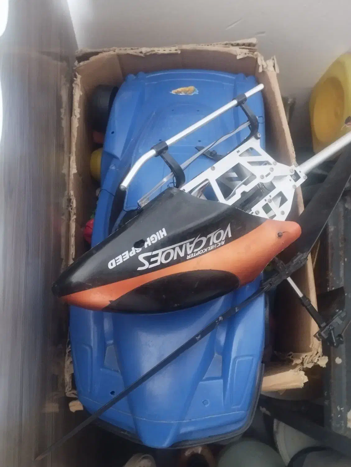 یک کارتون اسباب بازی بچه|اسباب‌بازی بچه|مشهد, سجادیه|دیوار