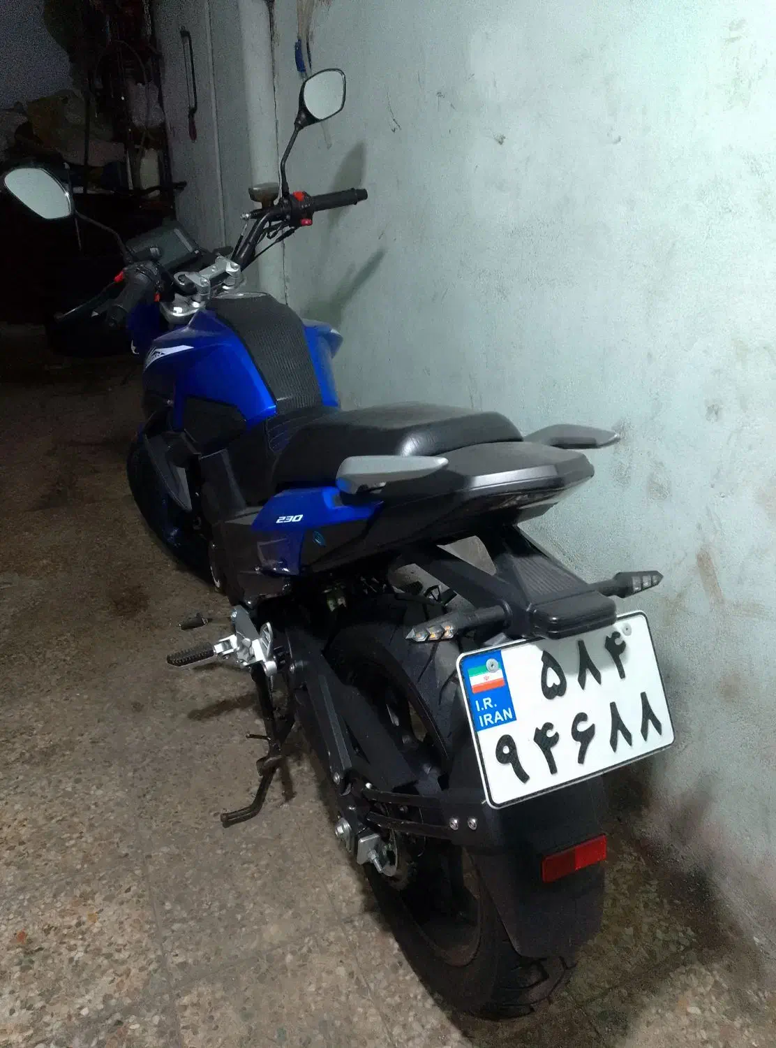 موتور سیکلت|موتورسیکلت|رشت, کوی بیانی|دیوار