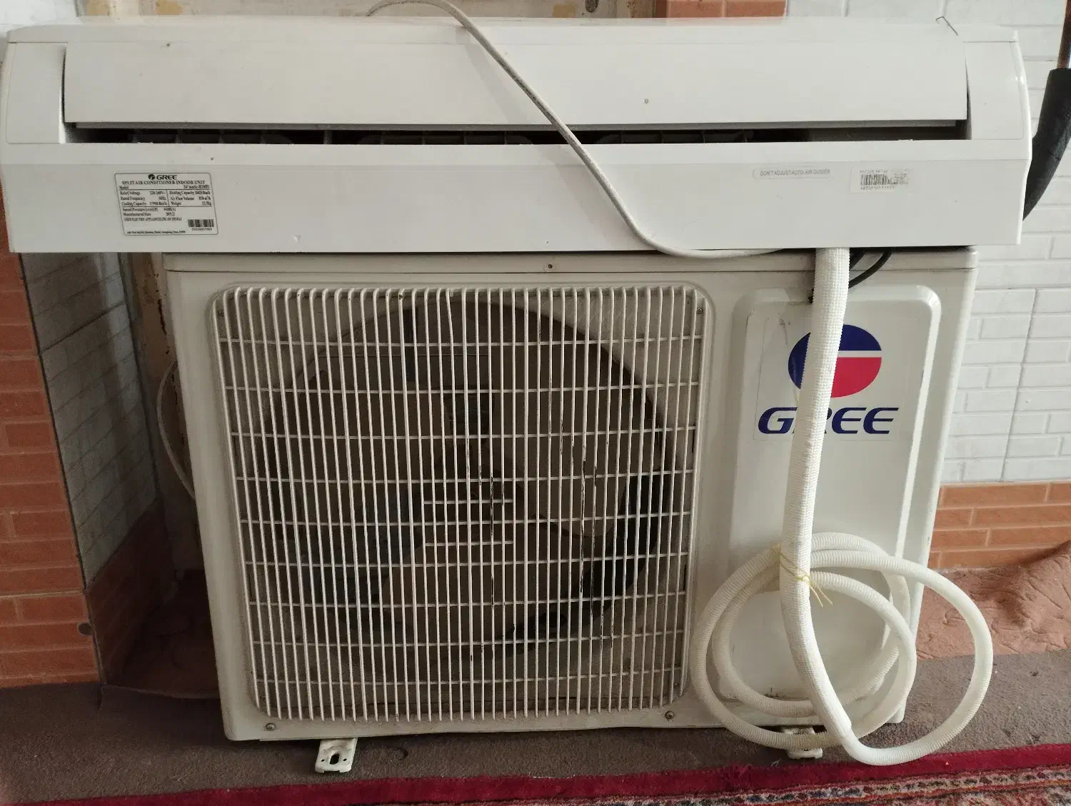 کولر گازی|کولر گازی و فن‌کوئل|میانه, |دیوار