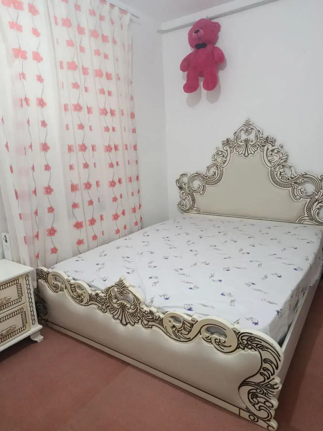 تخت وخواب دونفره دردیواندره مناسب جهیزیه|تخت و سرویس خواب|دیواندره, |دیوار