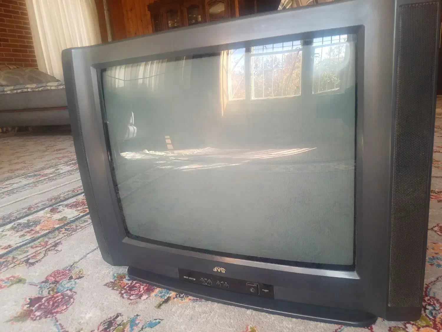 تلویزیون جی وی سی|تلویزیون و پروژکتور|کرمان, |دیوار