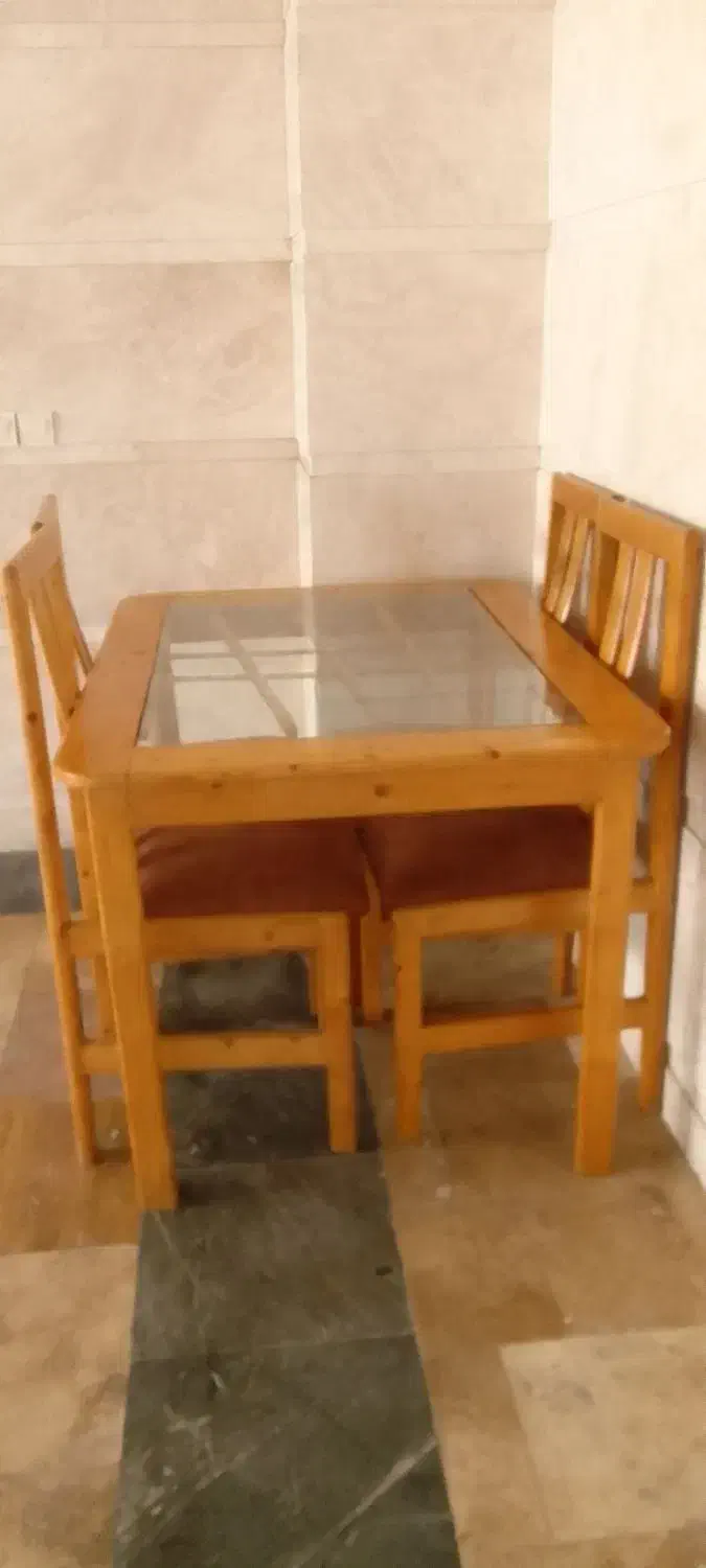 میزنهارخوری۴نفرهسالمتمیز|میز و صندلی غذاخوری|سلمانشهر, |دیوار