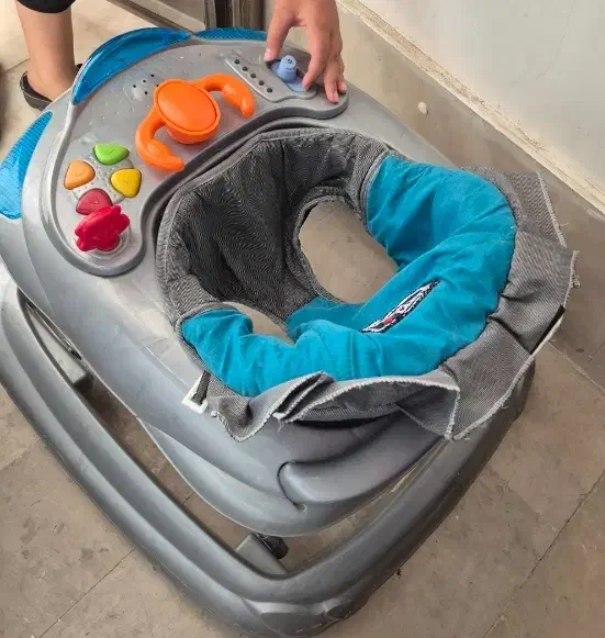 روروئک و کریر|اسباب و اثاث بچه|اردبیل, |دیوار