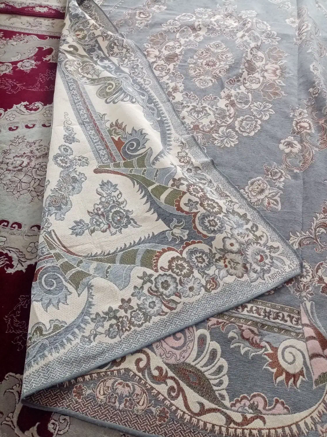 روفرشی|روفرشی|سبزوار, طبرسی (جعفرآباد)|دیوار