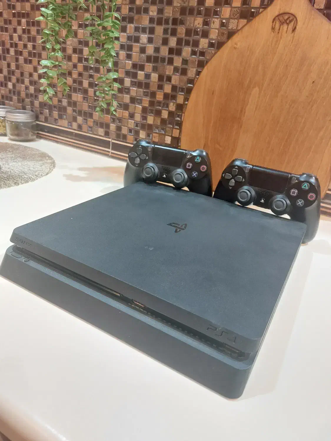 PS4 Slim 1TB تمیز|کنسول، بازی ویدئویی و آنلاین|ساری, |دیوار