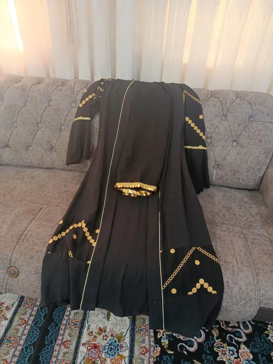 مانتو مجلسی|لباس|دوگنبدان, |دیوار