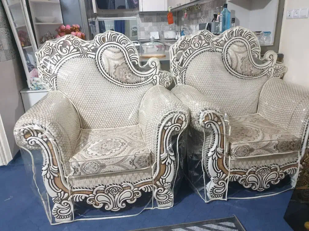 سرویس مبل کلاسیک|مبلمان خانگی و میز عسلی|باغستان, |دیوار