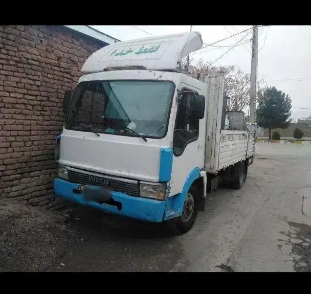 پمپ بتن ۲۰۰۰ سوار ایویکو مدل۸۱|خودرو سنگین|کرمان, |دیوار