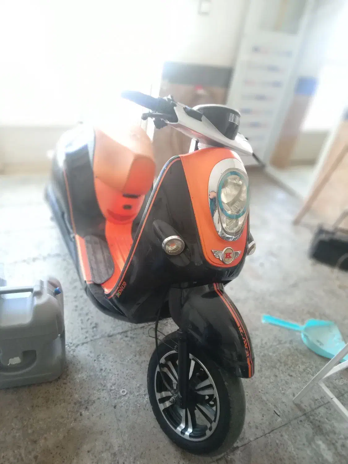 برقی کویر|موتورسیکلت|ابهر, |دیوار