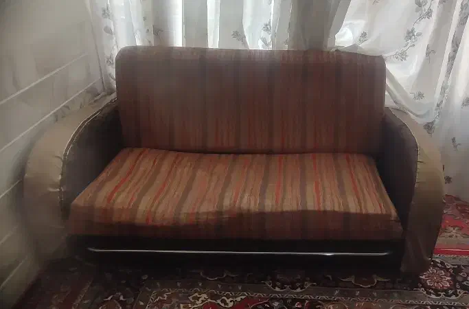 مبل تخت شو|مبلمان خانگی و میز عسلی|گلپایگان, |دیوار