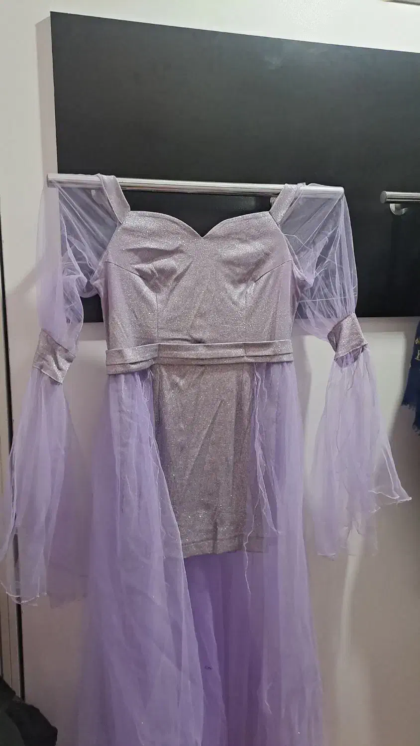 لباس مجلسی|لباس|قم, شاه سید علی|دیوار