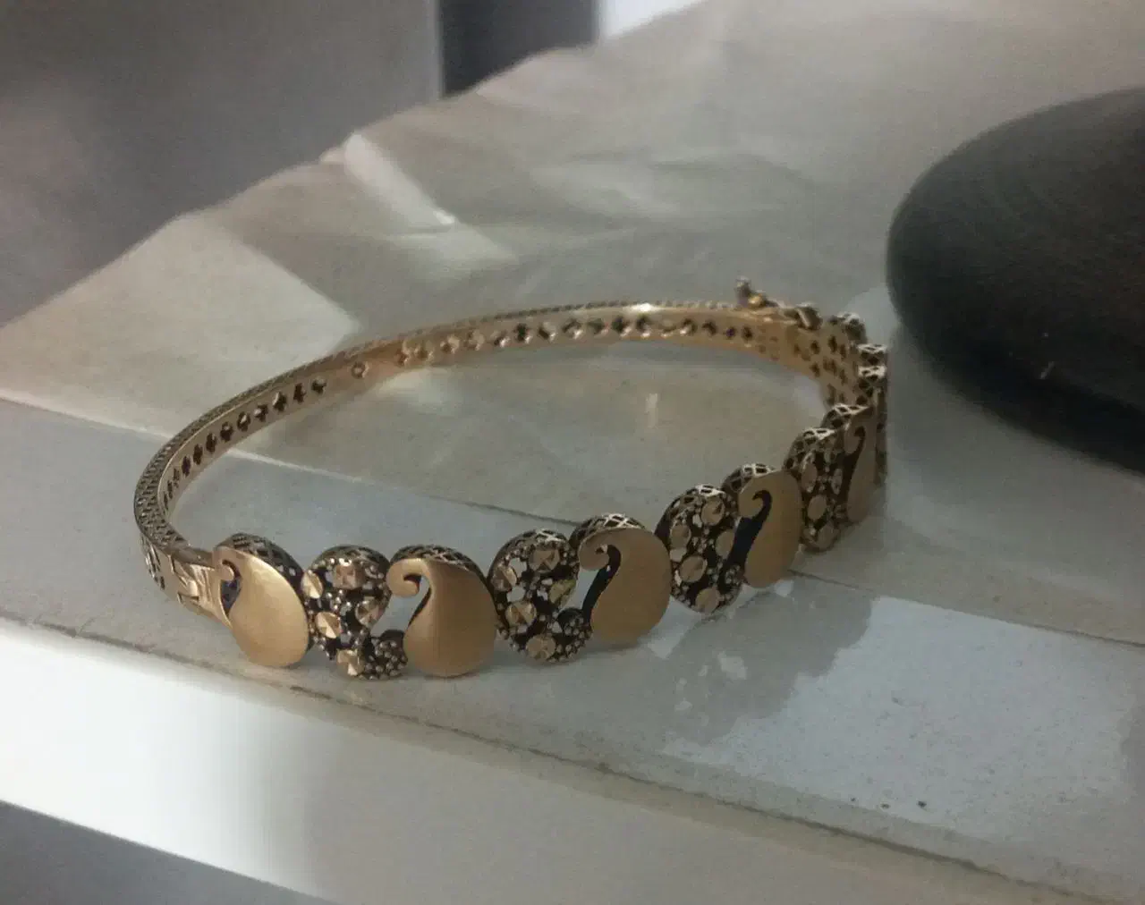 گوشواره|جواهرات|قم, باغ شریفی|دیوار