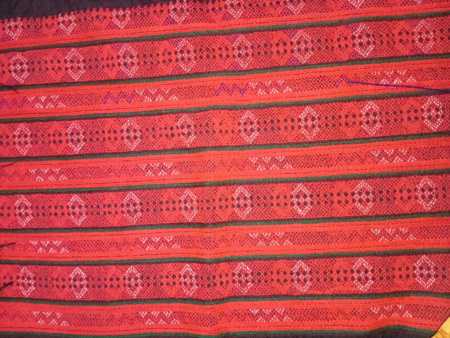 خیاط برای دوخت زی استین|لباس|زهک, |دیوار