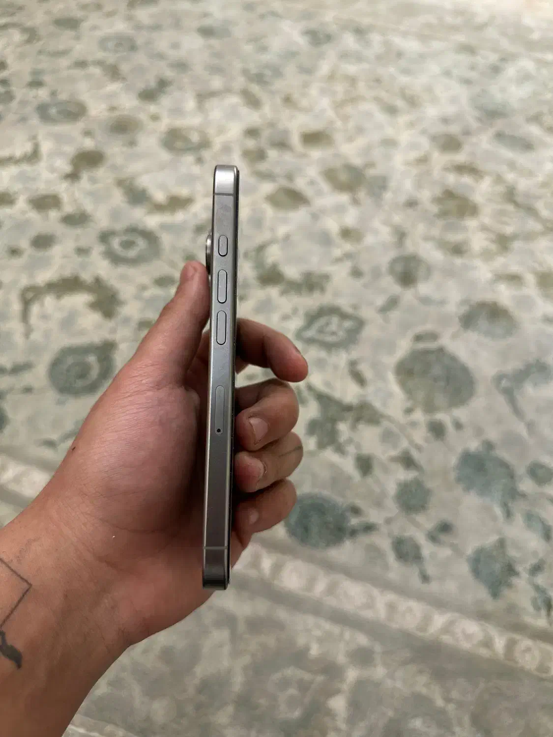 16 poro تمیز بی خط خش|موبایل|تهران, هاشمی|دیوار