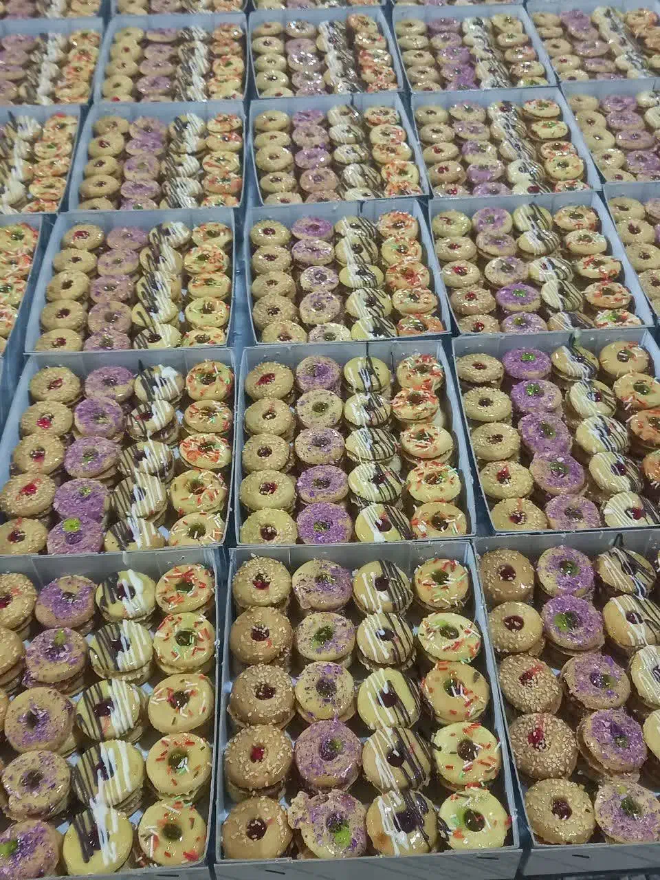 تولید و پخش شیرینی و حلوا و کیک|خدمات پذیرایی، مراسم|یزد, |دیوار