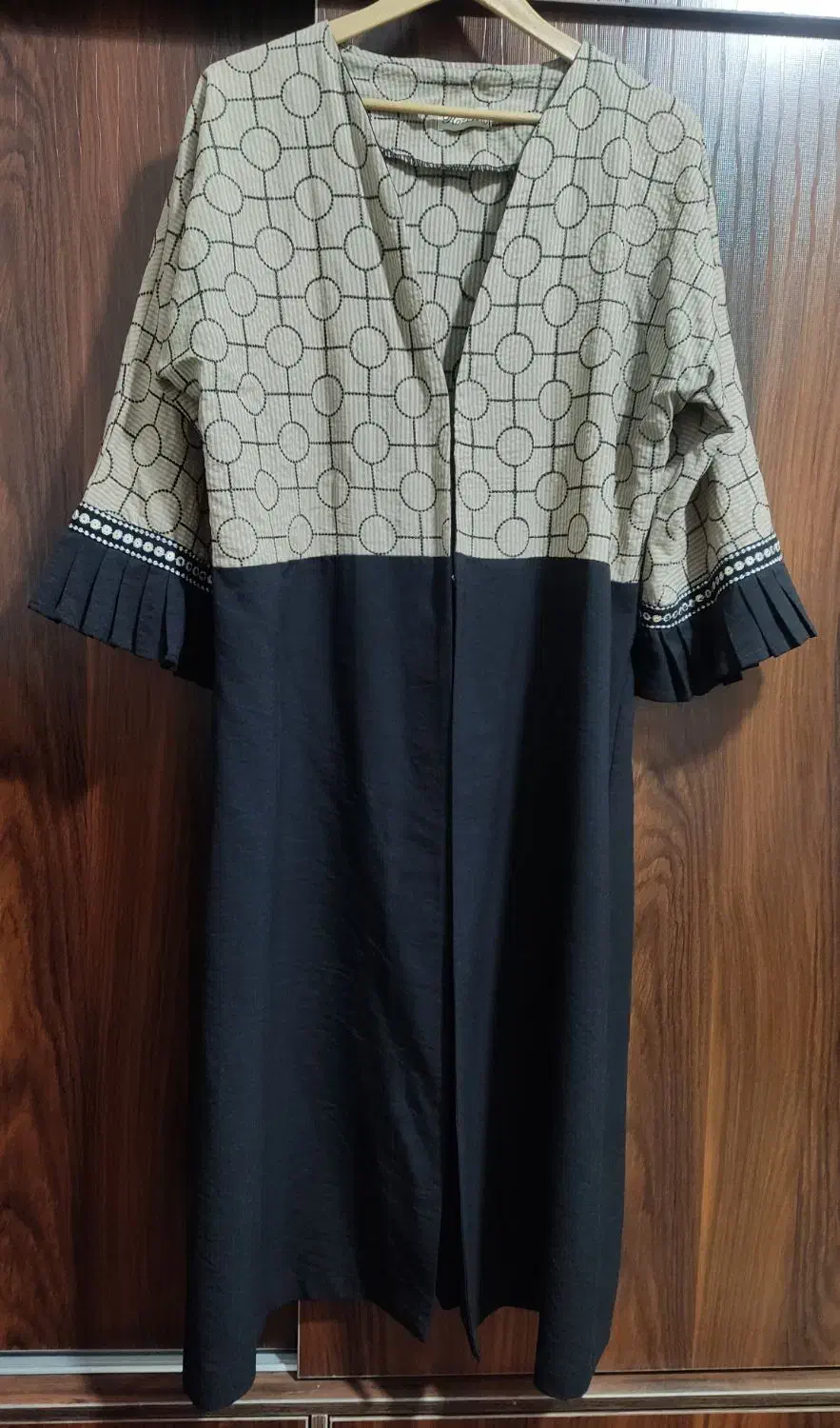 مانتو مزونی|لباس|اراک, |دیوار