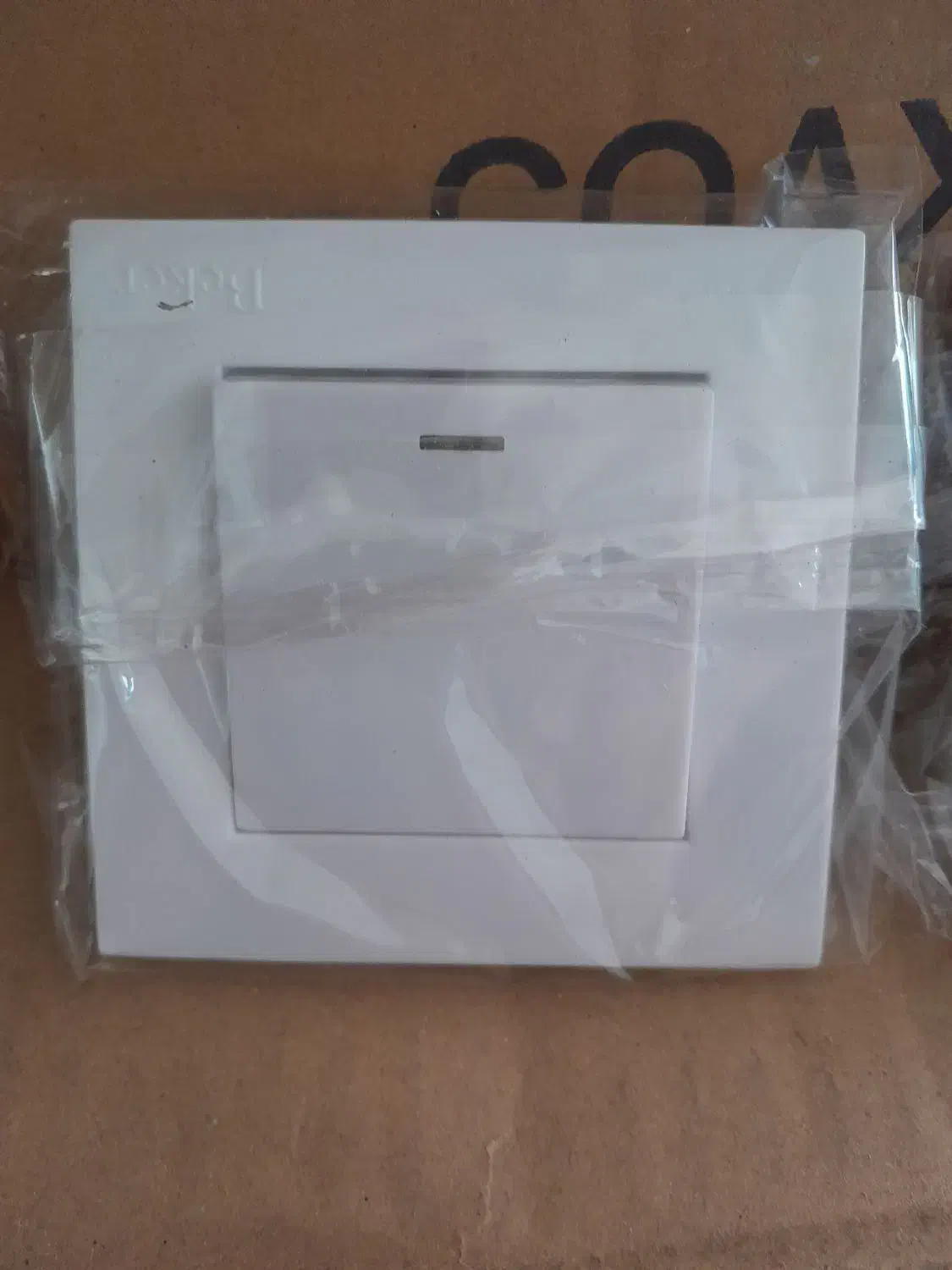 پخش عمده سیم وکابل|عمده‌فروشی|رشت, معلم|دیوار