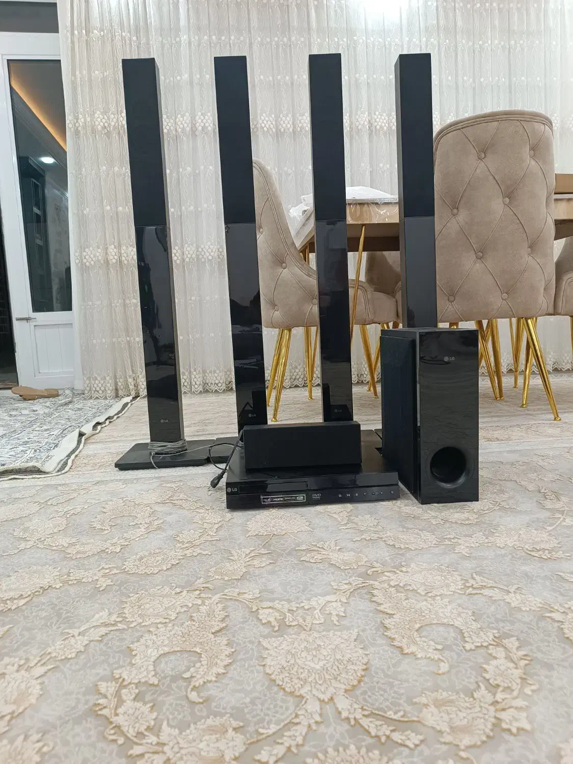 سیما خانگی 7تیکه الجی اصلی بدون کوچکترین ایراد|سیستم صوتی خانگی|سقز, |دیوار