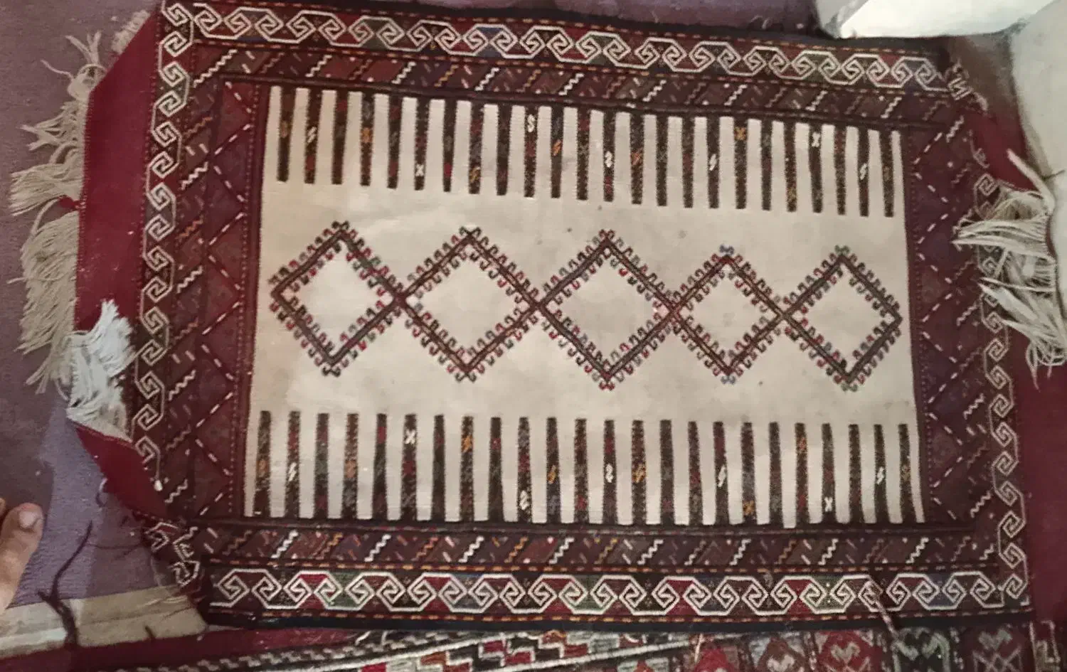 گلیم کردی|گلیم، جاجیم، گبه|شیروان (خراسان), |دیوار