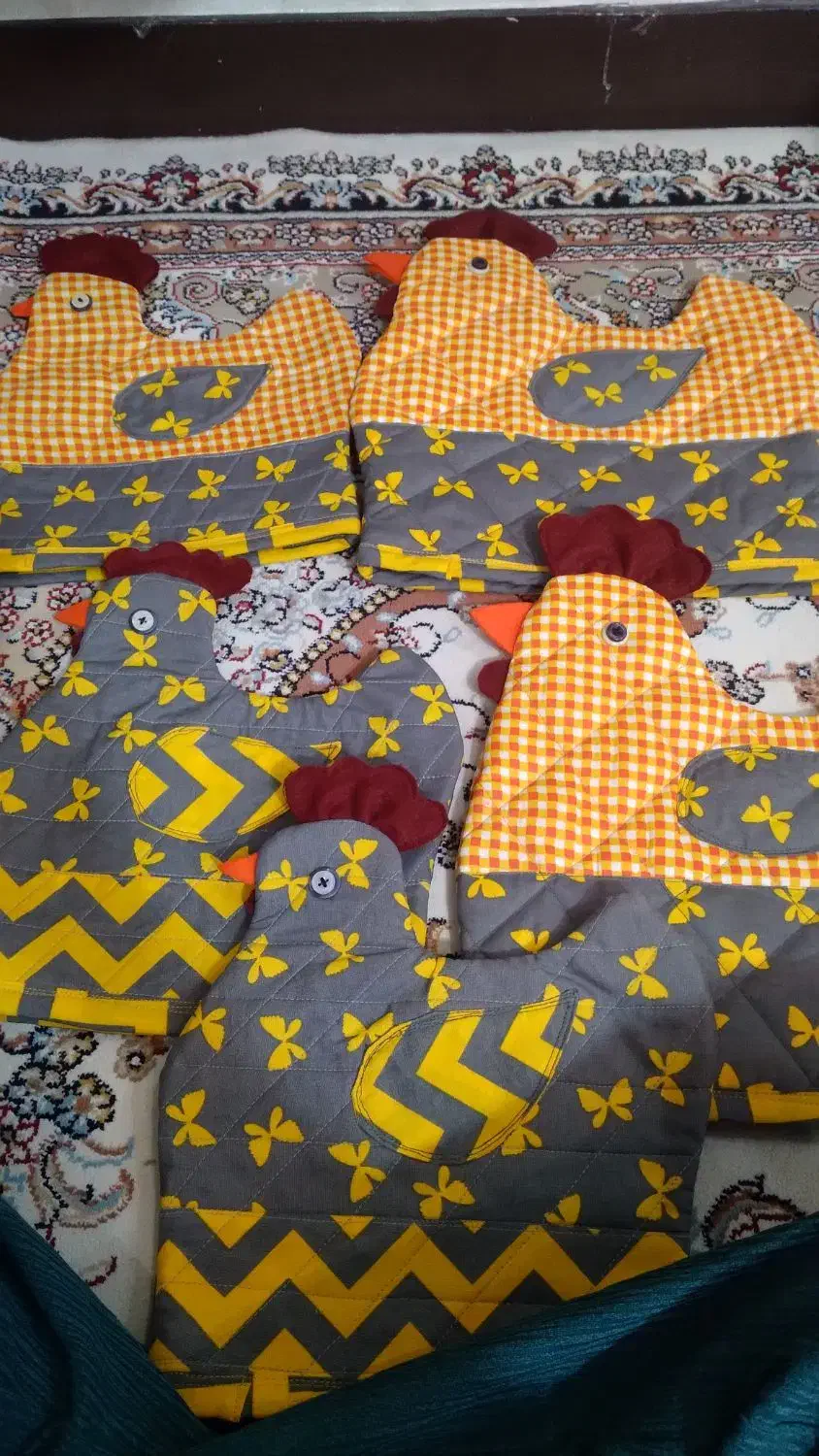 دو عدد لیف همراه ۴ عدد مرغ تزینی|سفره، حوله، دستمال آشپزخانه|کرج, شهرک یاس جنوبی|دیوار