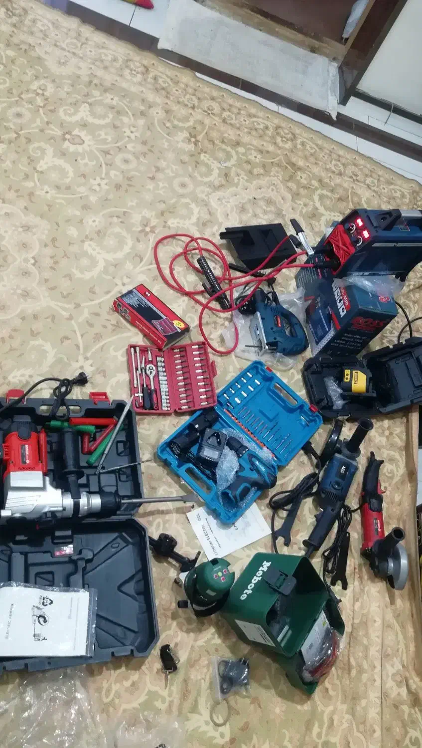 تعدادی لوازم دستگاه جوش. پیکور2کاره بوش|ماشین‌آلات صنعتی|گنبد کاووس, |دیوار