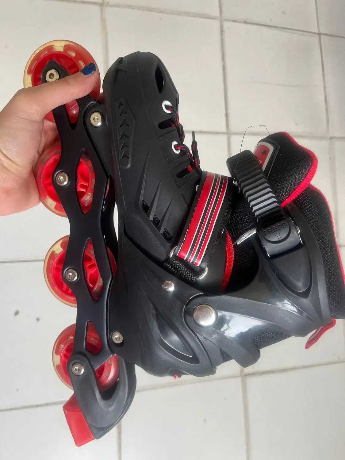 اسکیت تمام ژله ای|دوچرخه، اسکیت، اسکوتر|زنجان, |دیوار