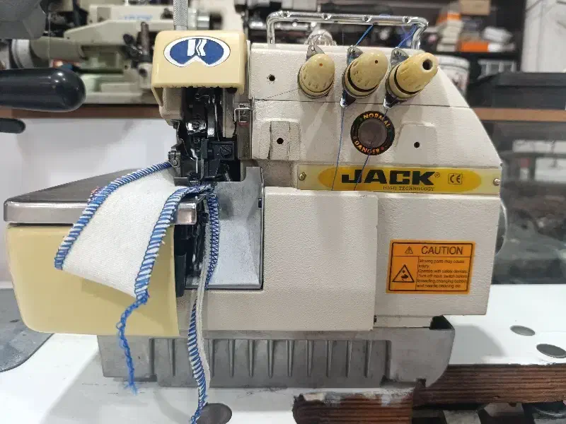 سردوز جک۳ نخ موتور بزرگ مدل ۷۶۸|چرخ خیاطی و ریسندگی|شیراز, گود عربان|دیوار