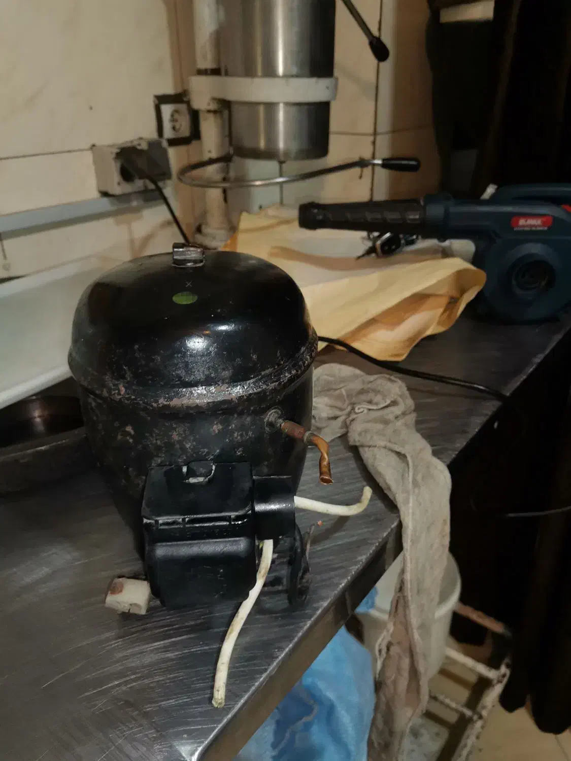 موتور یخچال امبراکو 1/4 اصل در حد نو|یخچال و فریزر|رشت, حمیدیان|دیوار