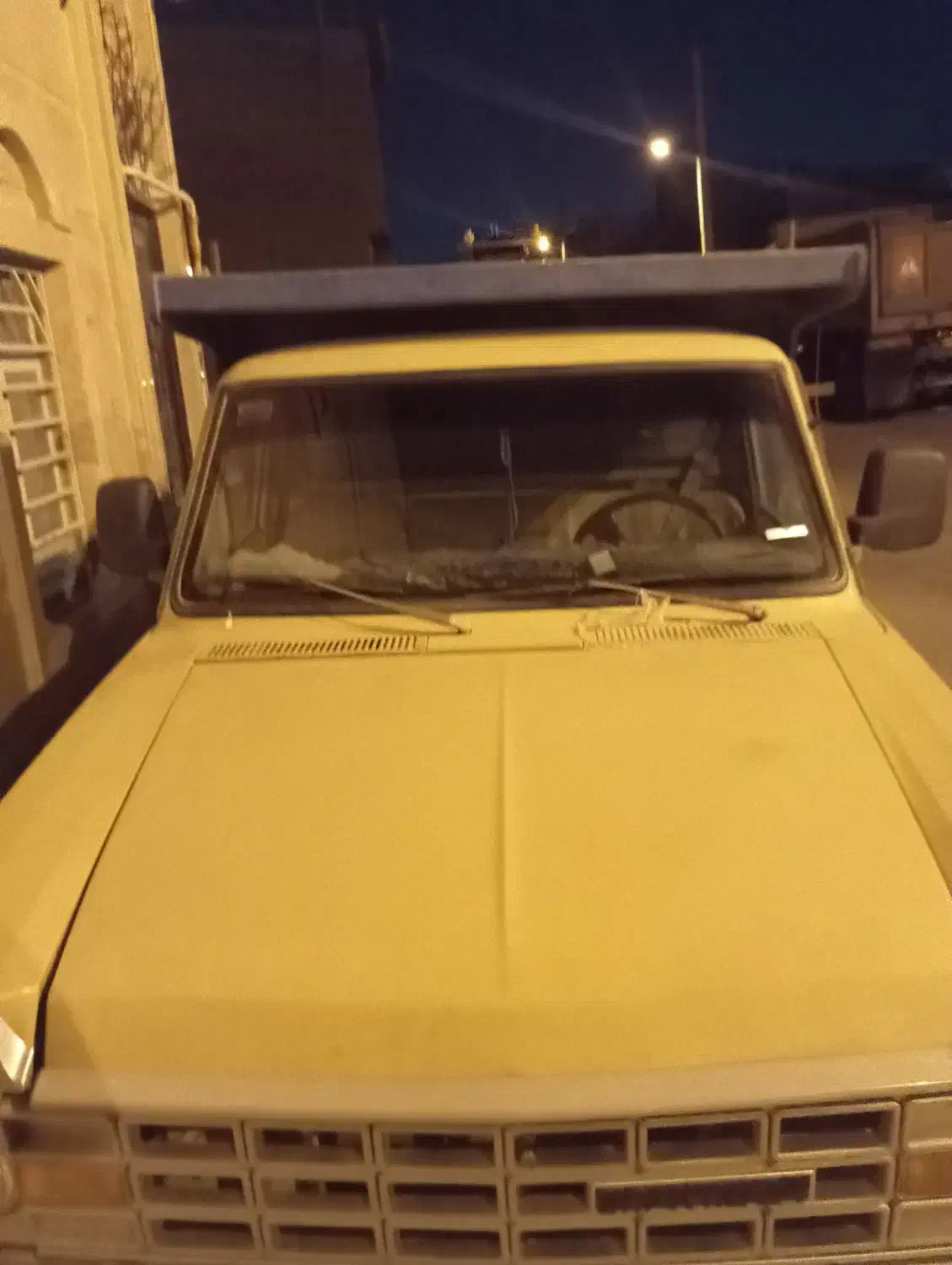 خدمات حمل بار با نیسان و تراکتور و خاور|خدمات حمل و نقل|یزد, |دیوار