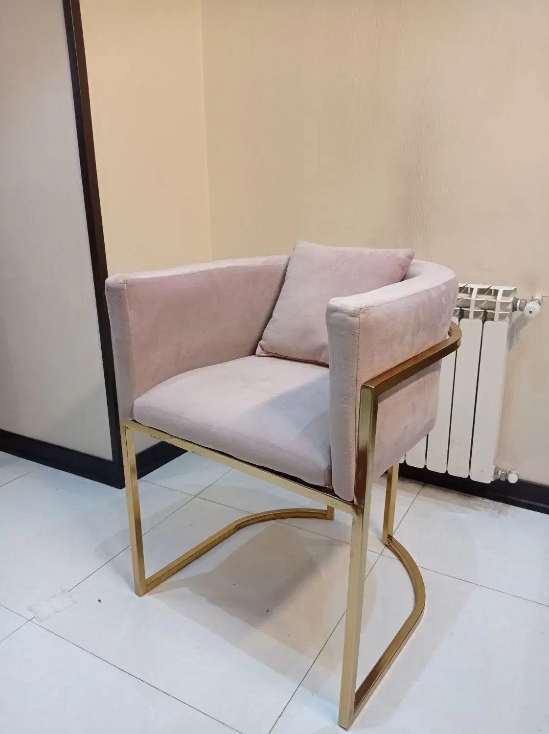 دو عدد مبل تک صورتی طلایی استیل|مبلمان اداری|تهران, سردارجنگل|دیوار