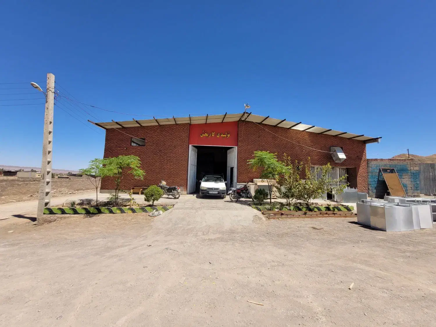 سوله ۵۰۰متر در راور|فروش دفتر صنعتی، کشاورزی، تجاری|راور, |دیوار