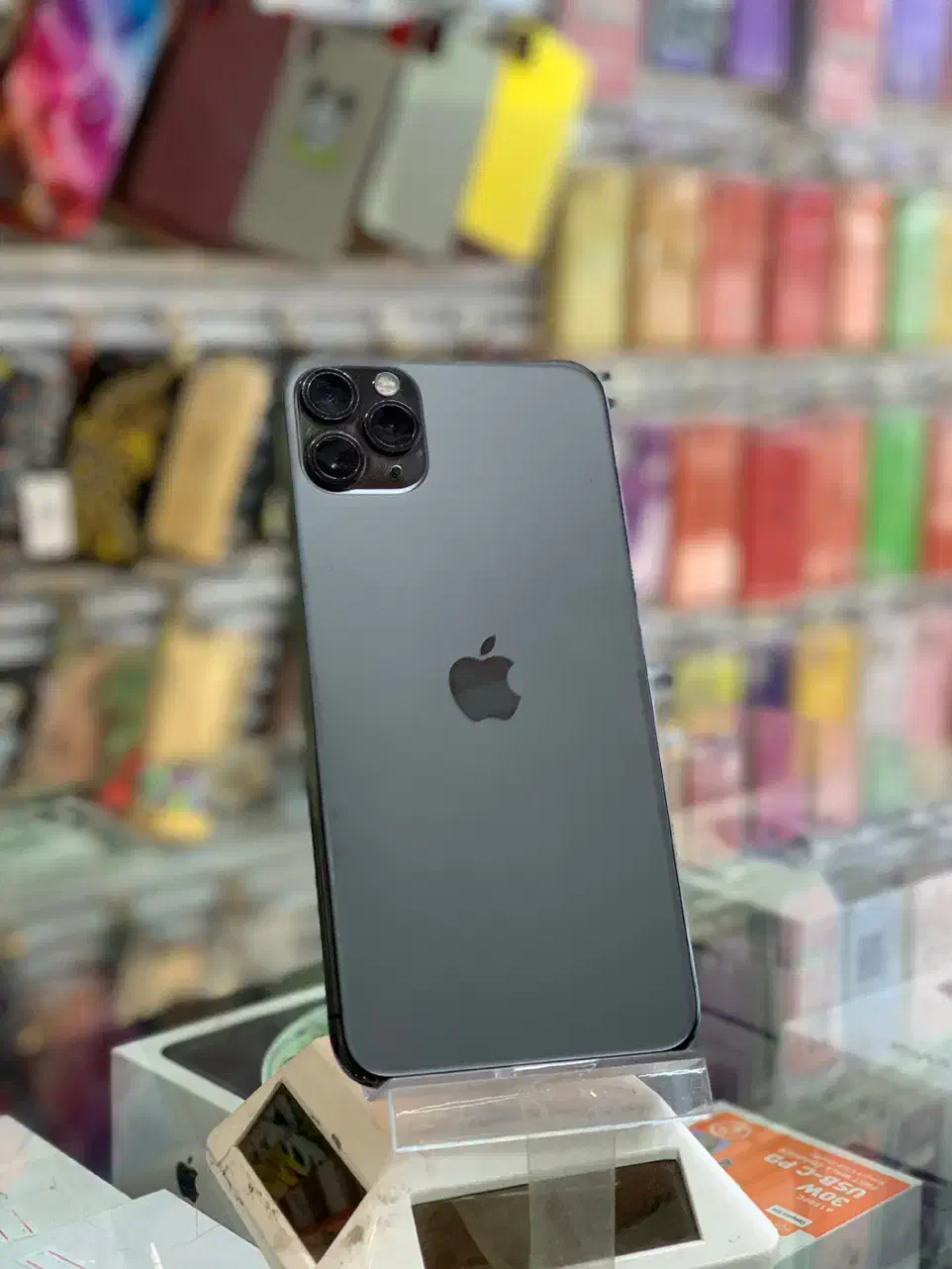 iphone 11 pro max 2sim|موبایل|قم, صفائیه|دیوار
