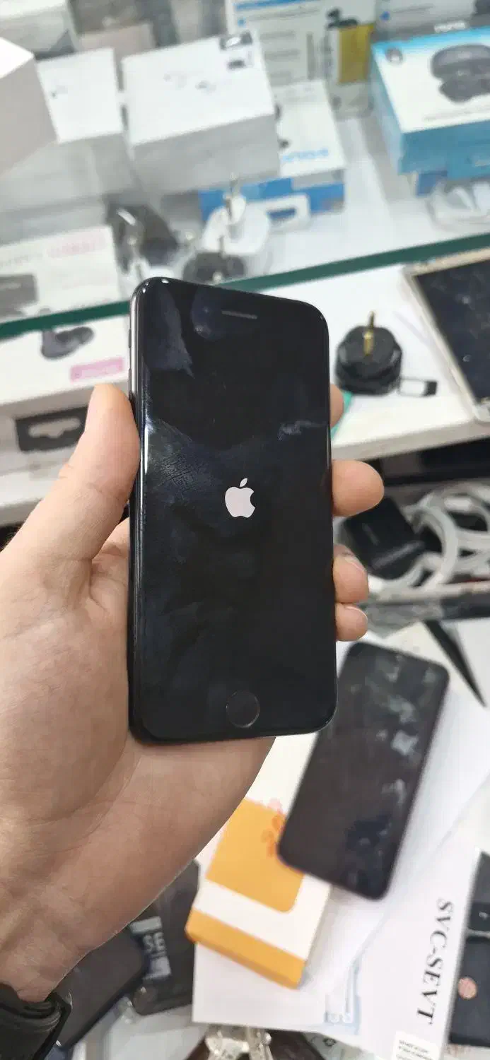 iphone se 64|موبایل|اراک, |دیوار