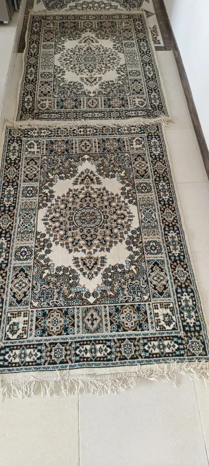 ۳ تا فرش ۱ در ۱/۵|فرش|هشتگرد, شهرک مهستان ۲|دیوار