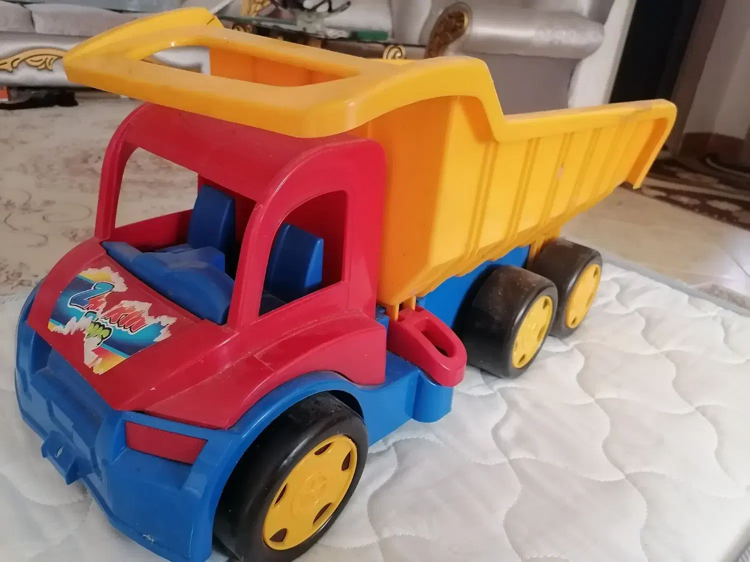 ماشین باری بزرگ|اسباب‌بازی بچه|قم, عمار یاسر|دیوار