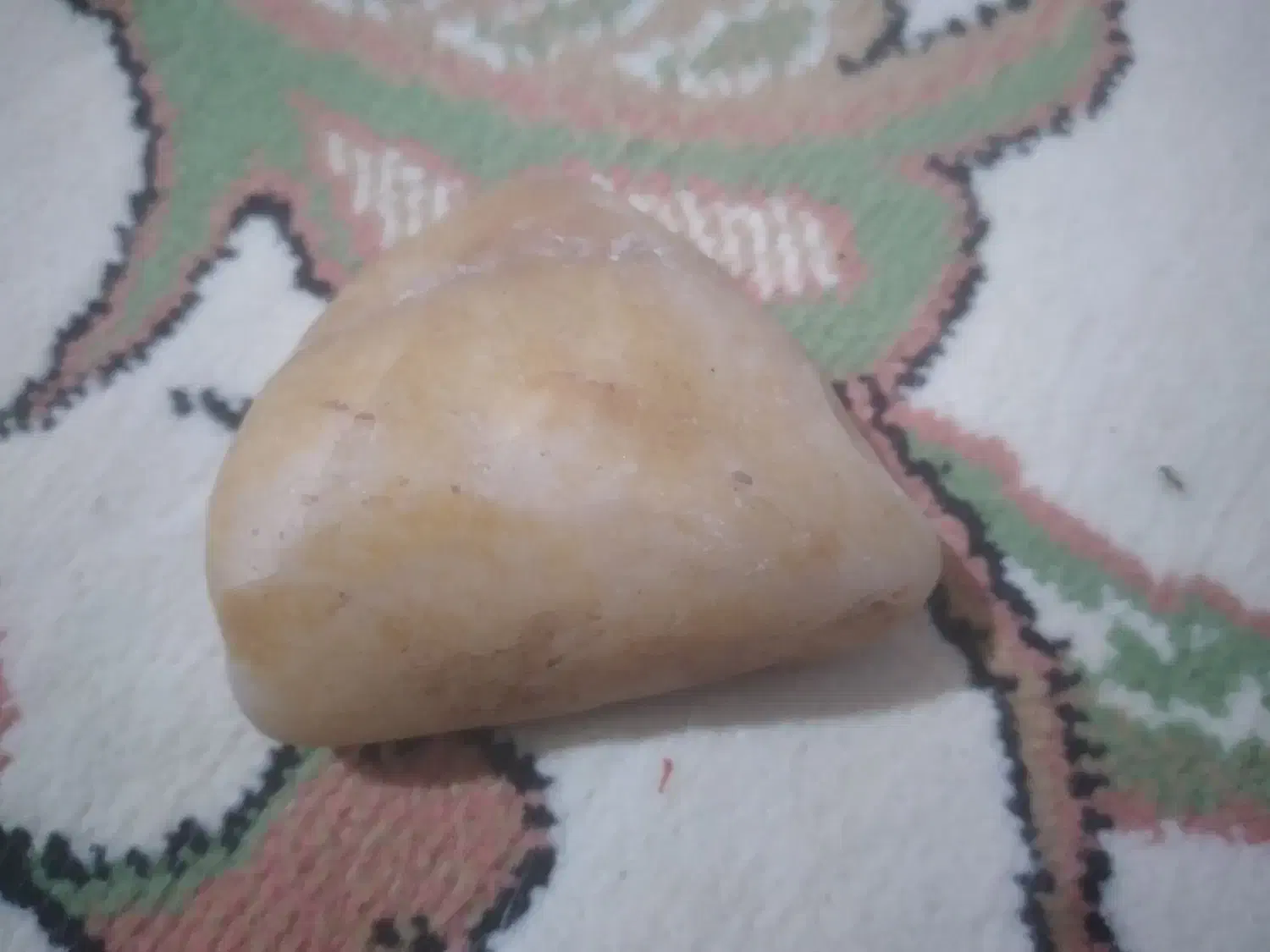 سنگ یاقوت|کلکسیون اشیاء عتیقه|شیراز, بالا کفت|دیوار