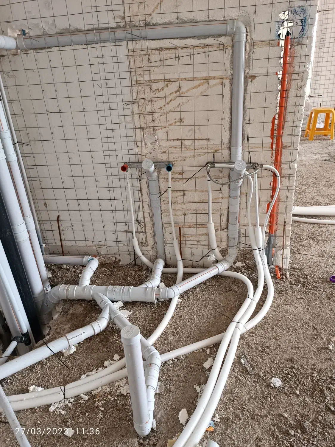 لوله کشی اب وفاظلاب وبرق کشی|خدمات پیشه و مهارت|دوگنبدان, |دیوار